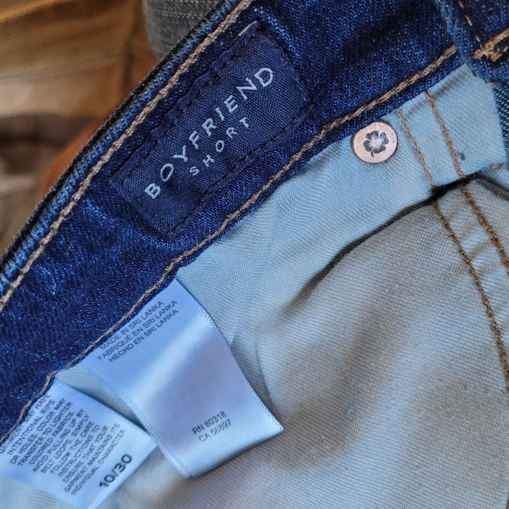 Lucky‎ Brand Boyfriend Shorts Women SZ 10/30 light distress 3" roll cuff beachy - Picture 4 of 10